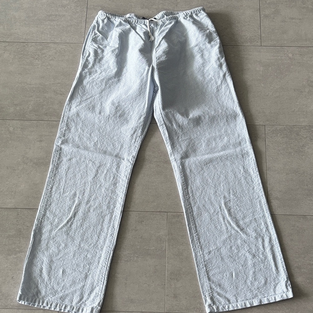 Brandi Melville Light Blue Striped Pants with pockets